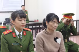 Nguyên cán bộ Trung tâm Giám định pháp y tỉnh Hoà Bình lĩnh án 9 năm tù