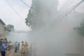 Người dân phường Bồ Đề xử lý hiệu quả vụ cháy giả định