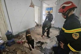 Vừa đến Myanmar, đoàn công tác Bộ Công an Việt Nam triển khai ngay nhiệm vụ tìm kiếm cứu nạn