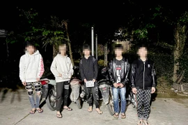 Xử lý nhóm đối tượng điều khiển xe máy “bốc đầu” gây nguy hiểm trên đường phố 