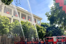 Trang bị kỹ năng ứng phó hỏa hoạn, hạn chế thương vong cho học sinh