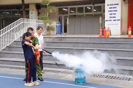 Kỹ năng hạn chế thương vong trong tình huống hỏa hoạn tại học đường