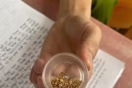 Công an tỉnh Tuyên Quang thu giữ nhiều bao tải cát, sỏi nghi chứa vàng sa khoáng