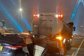 Tai nạn nghiêm trọng trên cầu Nhật Tân