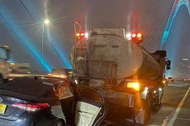 Tai nạn nghiêm trọng trên cầu Nhật Tân