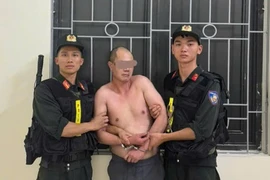 Khống chế đối tượng "ngáo đá" cố thủ trong nhà