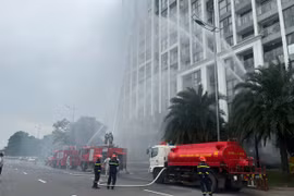 Thực tập phương án chữa cháy và cứu nạn, cứu hộ tại toà nhà Vinhomes Symphony