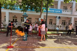 Tuyên truyền, hướng dẫn kỹ năng cho học sinh trường tiểu học Nam Từ Liêm