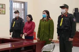 Bắt Phó chủ tịch xã vì “Lạm dụng chức vụ, quyền hạn chiếm đoạt tài sản”.