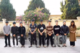 Bắt nhóm đối tượng lừa đảo trên không gian mạng