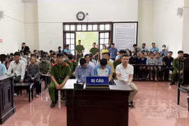 Hàng loạt cán bộ huyện Lạc Sơn trục lợi tiền đền bù dự án hồ chứa nước Cánh Tạng