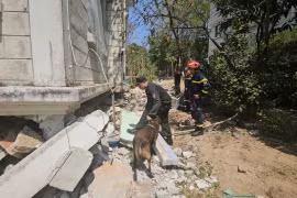 Hình ảnh công tác tìm kiếm cứu nạn của lực lượng Công an Việt Nam tại Myanmar