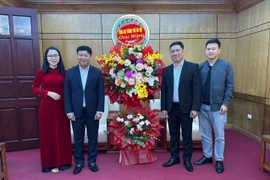 Công an Hà Nội chúc mừng kỷ niệm 95 năm ngày truyền thống Mặt trận Tổ quốc Việt Nam