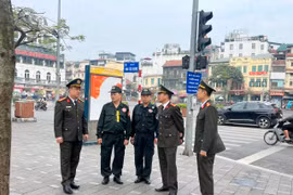 Ra mắt lực lượng chuyên nghiệp đảm bảo an ninh trật tự khu vực hồ Hoàn Kiếm