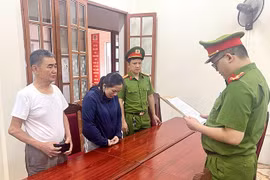 Bắt nguyên cán bộ y tế lừa đảo, chiếm đoạt hơn 2 tỷ đồng