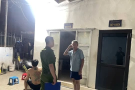 Kiểm tra an toàn cháy, nổ một số cơ sở sản xuất ban đêm