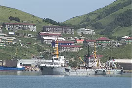 Nga bắt giữ tàu cá Nhật Bản nghi đánh cá trái phép