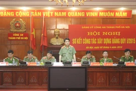 Chăm lo cho cán bộ, chiến sỹ phải bằng hành động thiết thực 