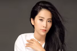 Nam Em lọt Top 50 Hoa hậu đẹp nhất thế giới