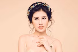 Nhan sắc mê hoặc của Top 9 Hoa hậu Du lịch quốc tế Emily Hồng Nhung