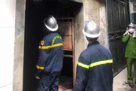 ĐH Thủy lợi hỗ trợ cao nhất 3 gia đình cựu sinh viên tử vong do cháy phòng trọ