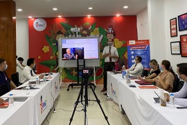 Chạy liên tiếp 6 lớp mỗi ngày với công nghệ Virtual class phục vụ học sinh trong mùa dịch