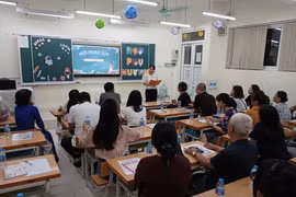 Phụ huynh thắc mắc khi bị đề nghị trực nhật lớp thay con và khoản tiền vận động trang bị điều hòa, sân cỏ