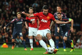 Đội hình tiêu biểu lượt về vòng 1/16 Champions League: Hàng công siêu “khủng”