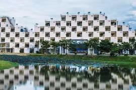 Nhiều học sinh THPT Hà Nội từng trải nghiệm tại ĐH FPT hồi hộp chờ xét nghiệm Covid-19