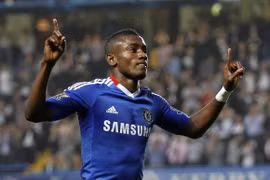 Cựu tiền đạo của Chelsea từ chối gia nhập Arsenal