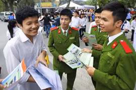 Mới: 8 trường Công an xét tuyển bằng 'Kết hợp điểm thi Tốt nghiệp THPT', thi 'Đánh giá năng lực' do Bộ Công an tổ chức
