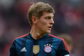Bayern dập tắt hi vọng có Toni Kroos của Man Utd