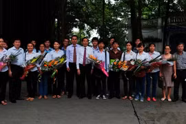 400 triệu đồng học bổng cho 20 thủ khoa đại học nghèo