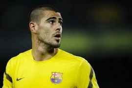 Victor Valdes chuẩn bị lên bàn mổ, chấm dứt sự nghiệp tại Barca