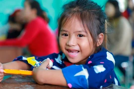 Dự kiến quyên góp 3,5 tỷ đồng cho chương trình “Ánh sáng học đường” qua giải chạy Dấu chân hạnh phúc