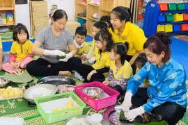 Hiệu trưởng chủ động quyết định cho học sinh nghỉ học căn cứ theo dự báo thời tiết 19h45 hằng ngày trên VTV1