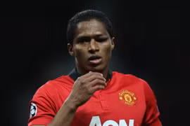 Giám đốc thể thao Bayern Munich cay cú: “Valencia đáng phải nhận thẻ đỏ”