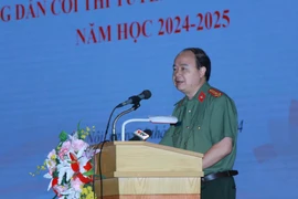 Sẽ xử phạt đối tượng phao tin lộ đề thi Ngữ văn lớp 10 Hà Nội