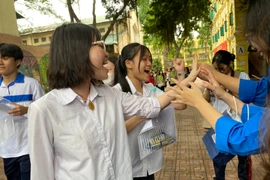 60 trường THPT công lập Hà Nội hạ điểm chuẩn vào lớp 10