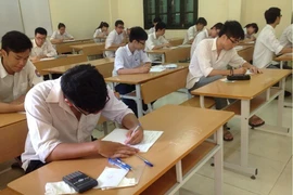 Đổi mới giáo dục: Rút lại đề xuất 10 năm bậc THCS!