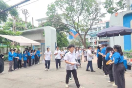 226 thí sinh vắng thi ở môn chuyên lớp 10 Hà Nội