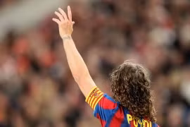 Tạm biệt Puyol! Tạm biệt người “thủ lĩnh”!