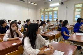 Hàng loạt trường đại học tuyển sinh bổ sung