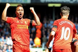 Đội hình tiêu biểu vòng 34 Premier League: Vinh danh bộ đôi Liverpool