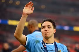 Nasri muốn đánh bại Barca để quên đi “cú ngã đau”