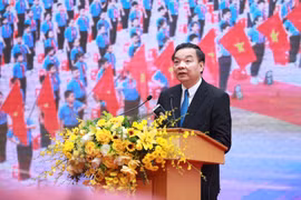 Học sinh Hà Nội đón năm học mới với lễ khai giảng đặc biệt