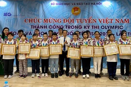 Học sinh Hà Nội đạt thành tích cao nhất từ trước tới nay trong kỳ thi Olympic Toán và Khoa học quốc tế IMSO 2024