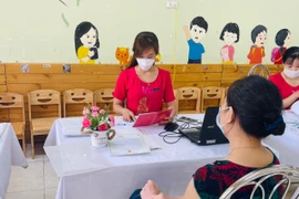 Hà Nội: Kết thúc tuyển sinh trực tuyến lớp 1, nhiều quận huyện đạt tỷ lệ 100% chỉ tiêu