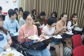 1.300 món ăn trong thực đơn cân bằng dinh dưỡng cho bà mẹ mang thai và cho con bú