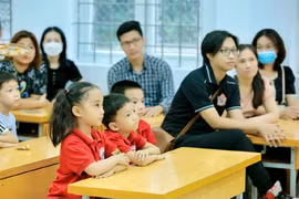 Hà Nội bắt đầu tuyển sinh trực tuyến với 145.000 học sinh lớp 1